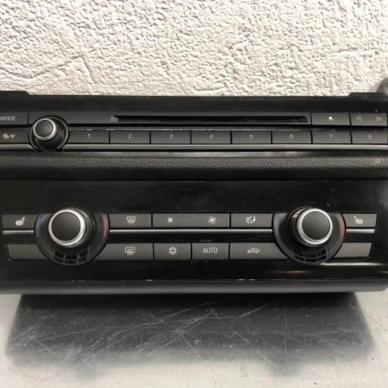 Panou climatronic BMW Seria 5 F11 2013