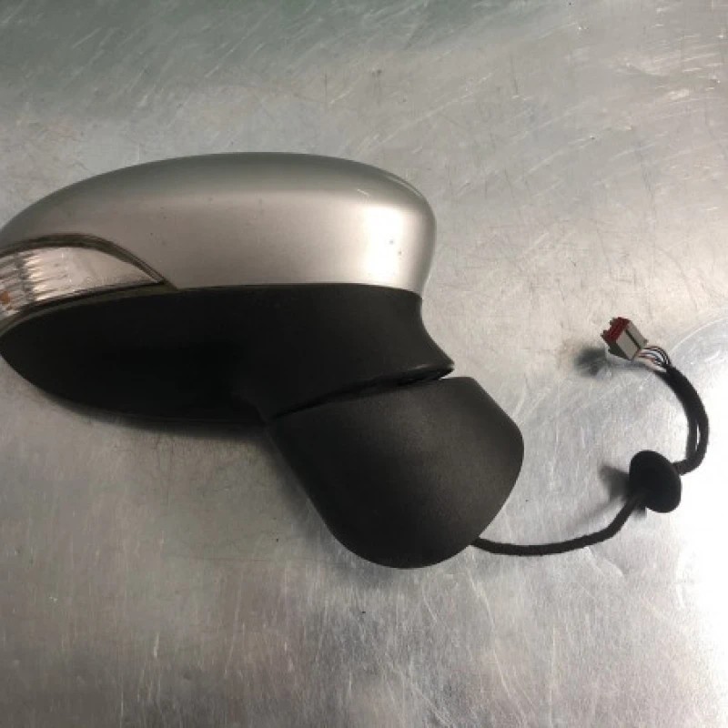 Oglinda dreapta fiesta / Ford Focus MK3 2011 / Caroserie, oglinzi si faruri