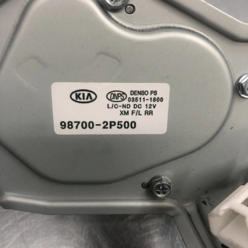 Motoras stergator haion / Kia Sorento Sorento 2013 / Caroserie, oglinzi si faruri