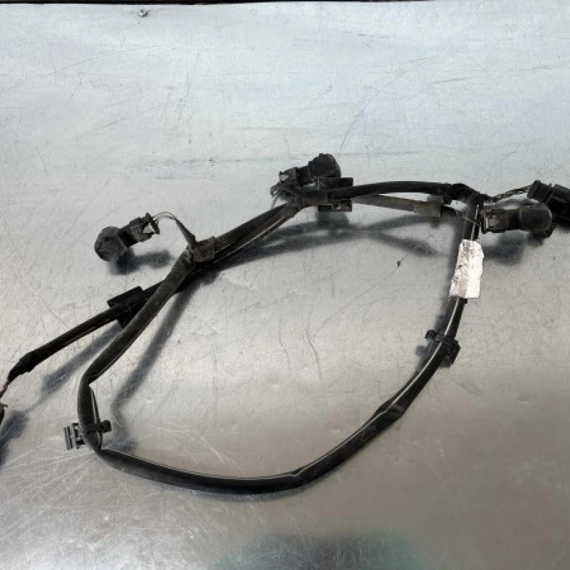 Instalatie senzori parcare spate / Volkswagen Polo 6R 2011 / Audio si electronice