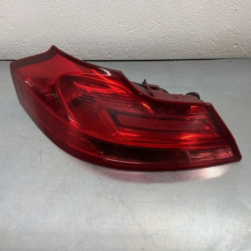 Stop stanga haion / Opel Insignia A 2013 / Caroserie, oglinzi si faruri
