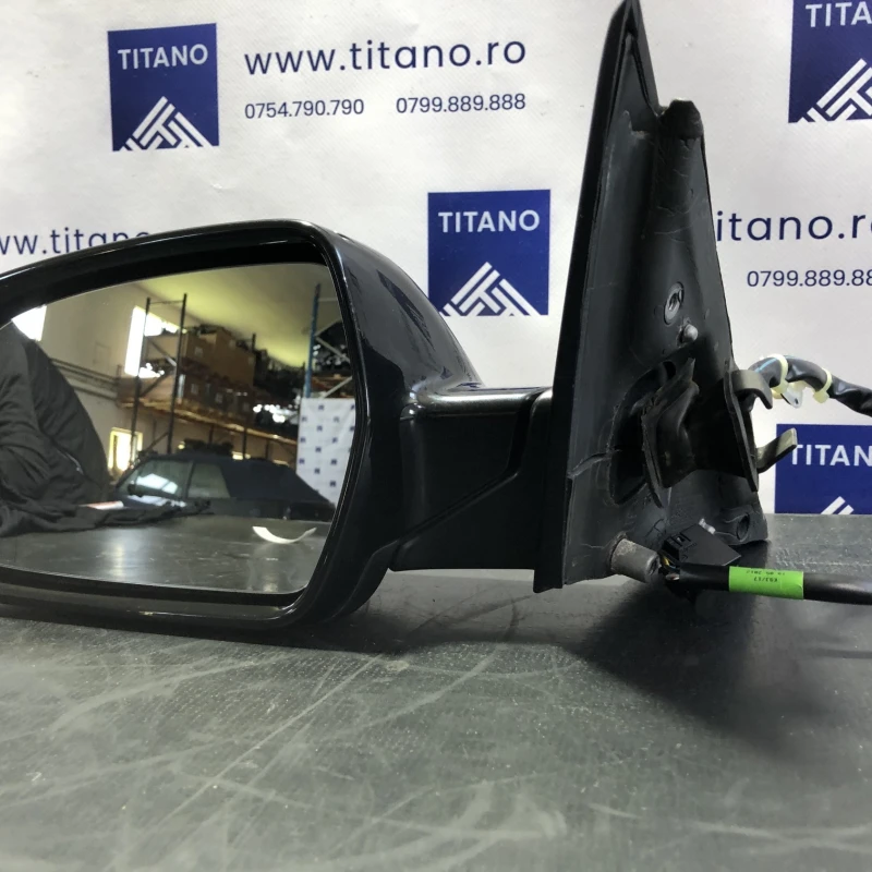 Oglinda stanga / Audi A4 B8 2013 / Caroserie, oglinzi si faruri