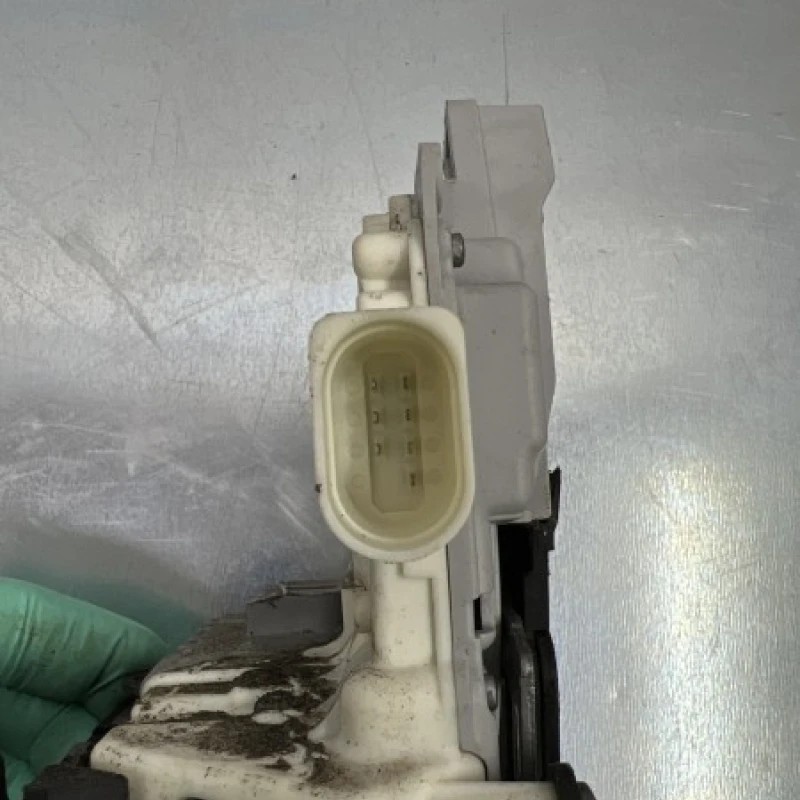 Iala broasca usa dreapta spate / Volkswagen Passat B7 2013 / Caroserie, oglinzi si faruri
