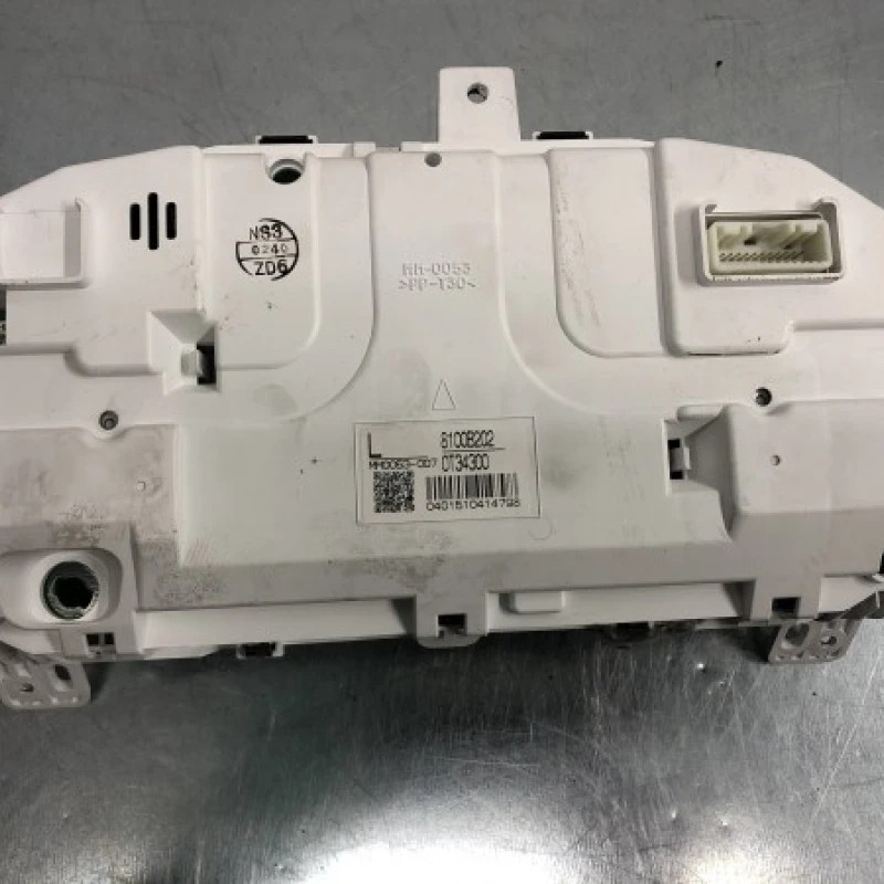 Ceas bord / Mitsubishi Outlander Outlander 2011 / Audio si electronice