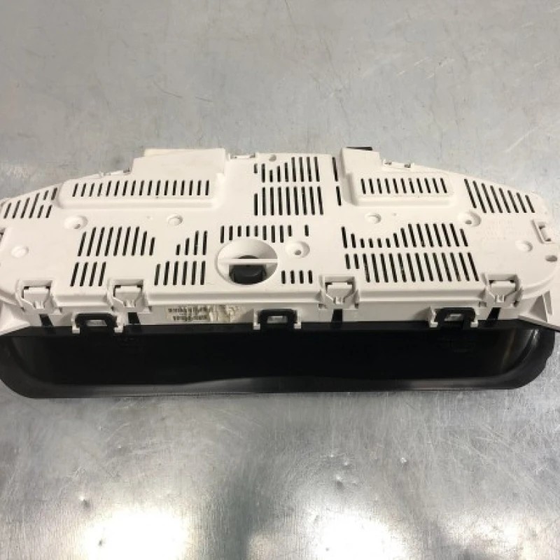 Ceas bord / Nissan Navara D40 2009 / Audio si electronice
