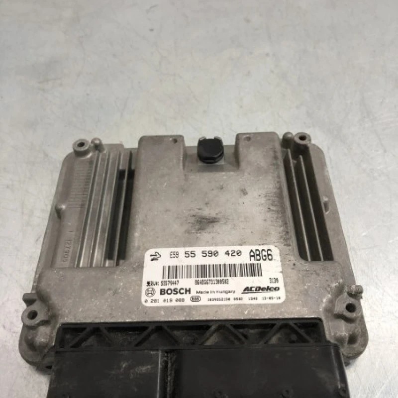 Calculator motor ecu / Opel Insignia A 2013 / Audio si electronice
