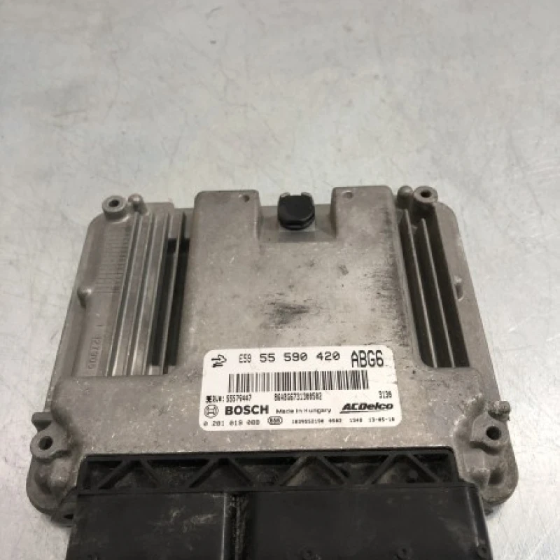 Calculator motor ecu Opel 