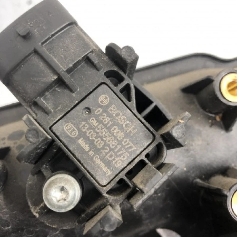 Galerie de admisie / Opel Insignia A 2013 / Motor, racire si evacuare