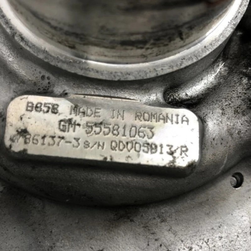 Turbosuflanta turbo turbina / Opel Insignia A 2009 / Motor, racire si evacuare