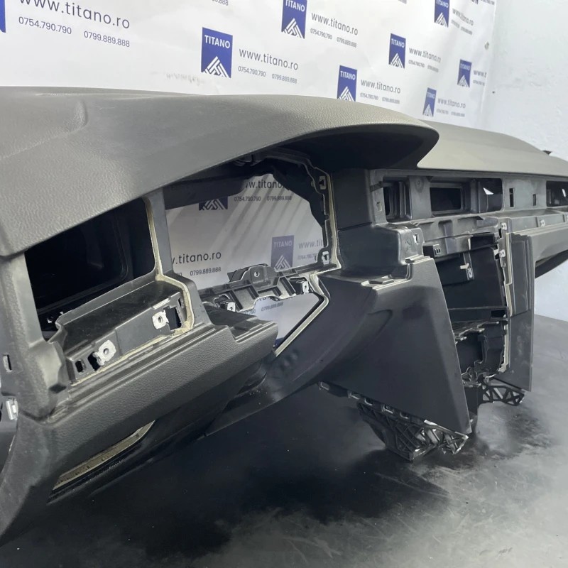 Plansa bord / Volkswagen Passat B8 2016 / Interior