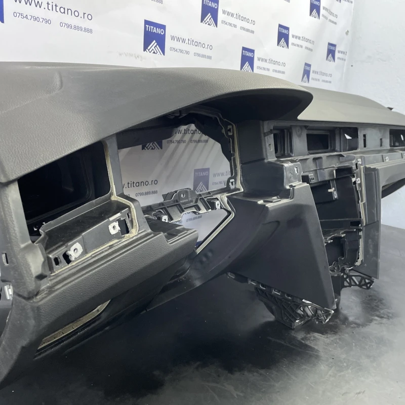 Plansa bord / Volkswagen Passat B8 2016 / Interior