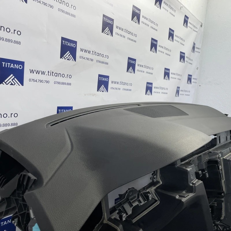 Plansa bord / Volkswagen Passat B8 2016 / Interior