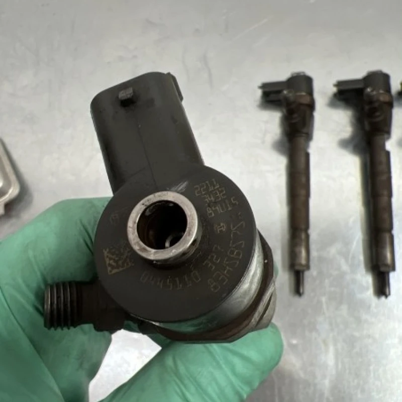 Injector / Opel Insignia A 2009 / Motor, racire si evacuare