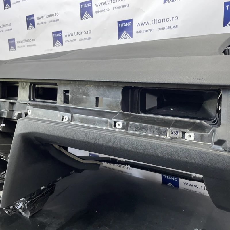 Plansa bord / Volkswagen Passat B8 2016 / Interior