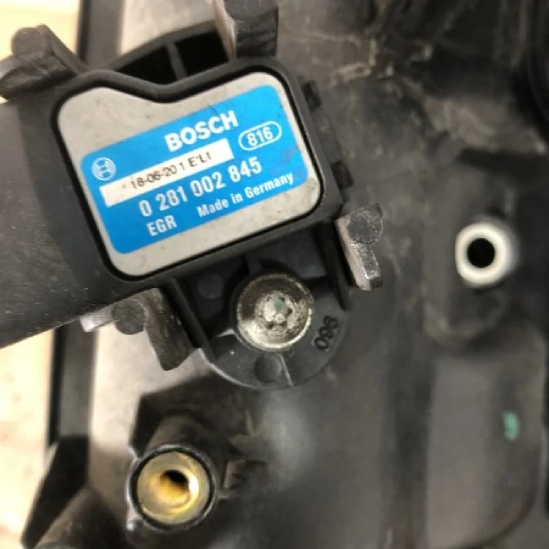 Galerie de admisie / Opel Insignia A 2009 / Motor, racire si evacuare