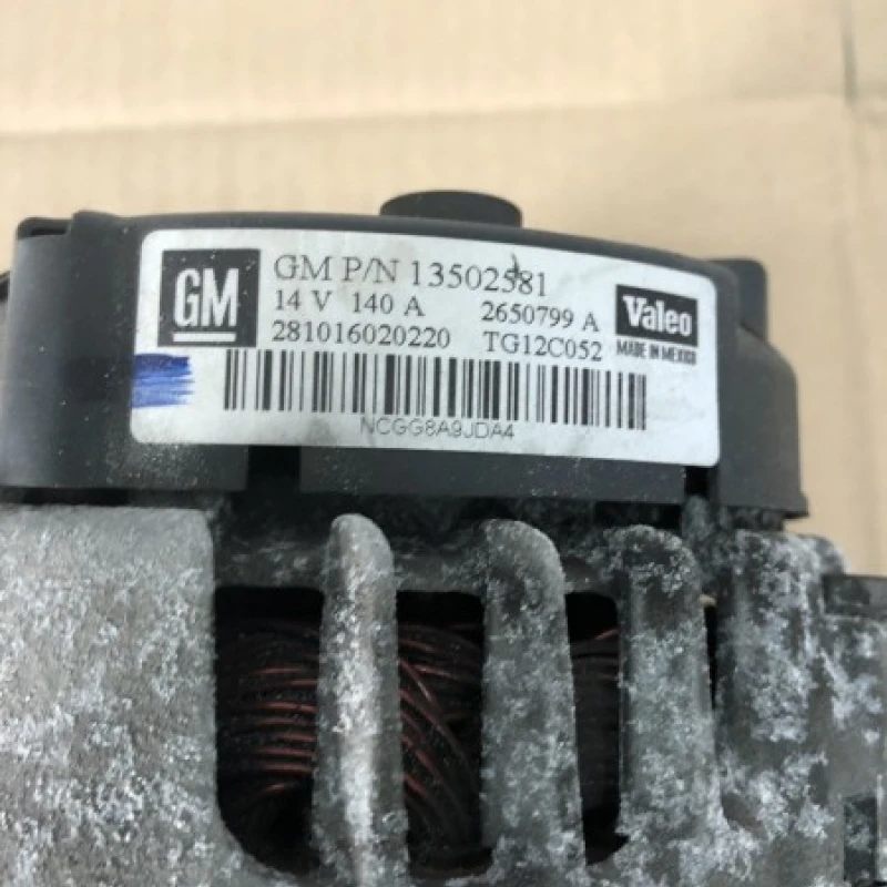 Alternator / Opel Insignia A 2009 / Motor, racire si evacuare
