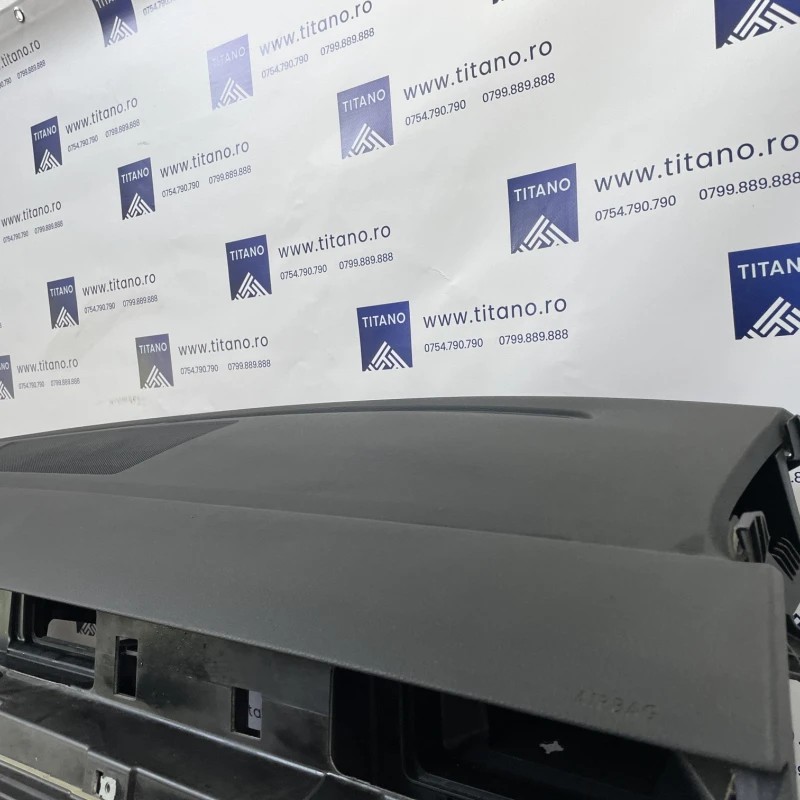 Plansa bord / Volkswagen Passat B8 2016 / Interior