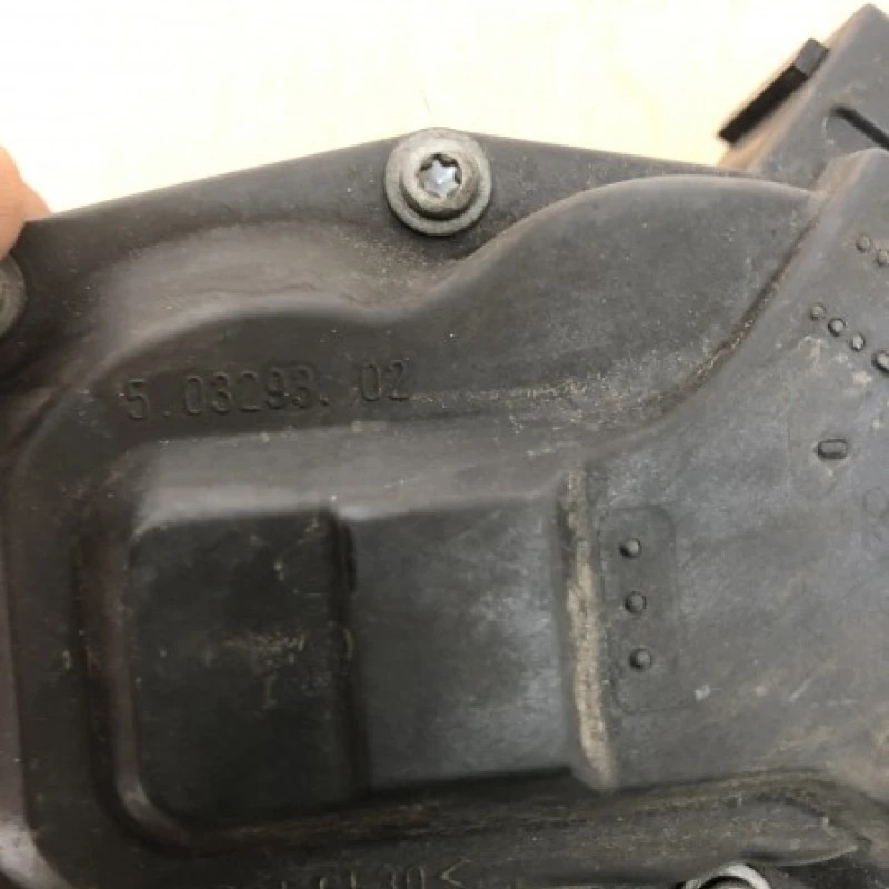 Clapeta de acceleratie / Opel Insignia A 2009 / Motor, racire si evacuare