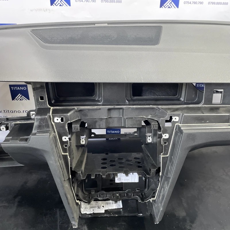 Plansa bord / Volkswagen Passat B8 2016 / Interior
