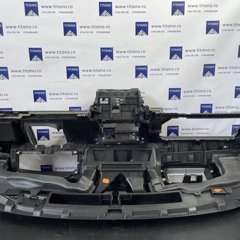 Plansa bord / Volkswagen Passat B8 2016 / Interior