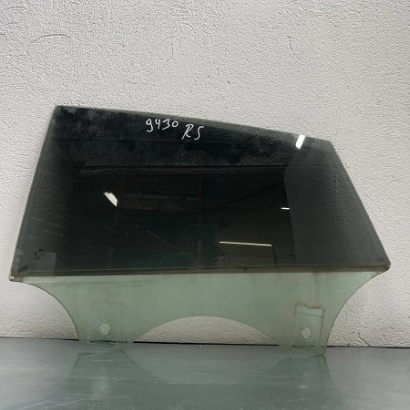 Geam stanga spate Audi A5 8T 2010