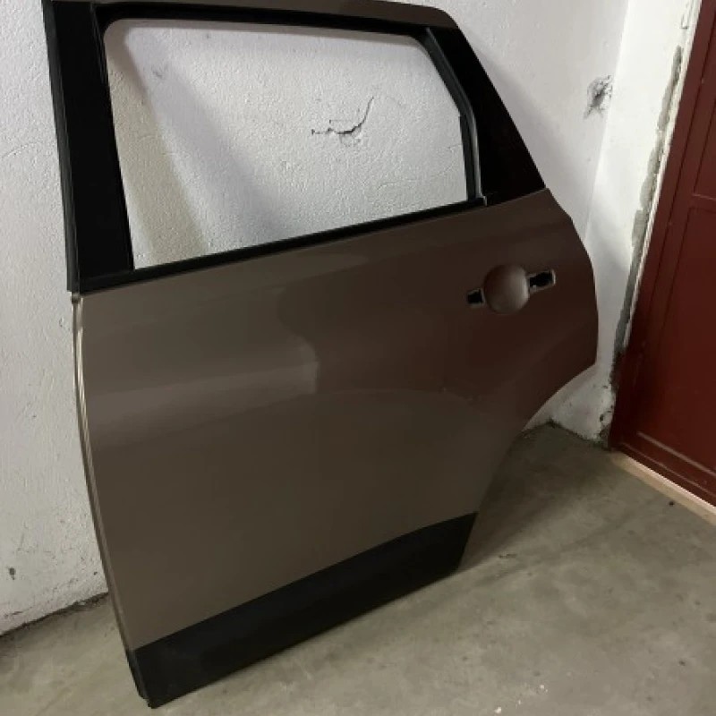 Usa stanga spate / Nissan Qashqai J10 +2 2011 / Caroserie, oglinzi si faruri