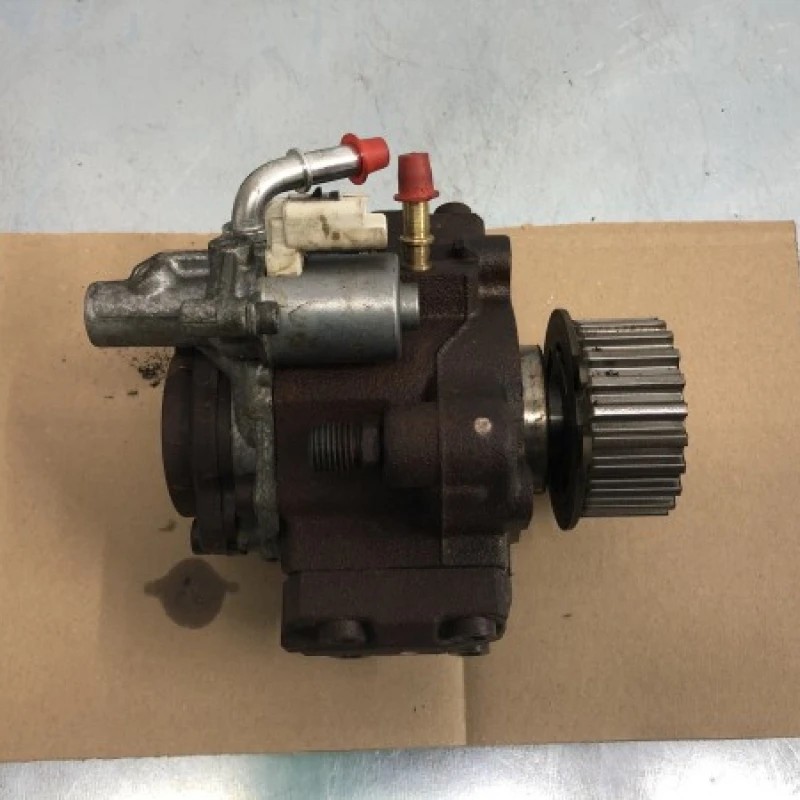 Pompa de injectie inalte / Ford Focus MK3 2011 / Motor, racire si evacuare