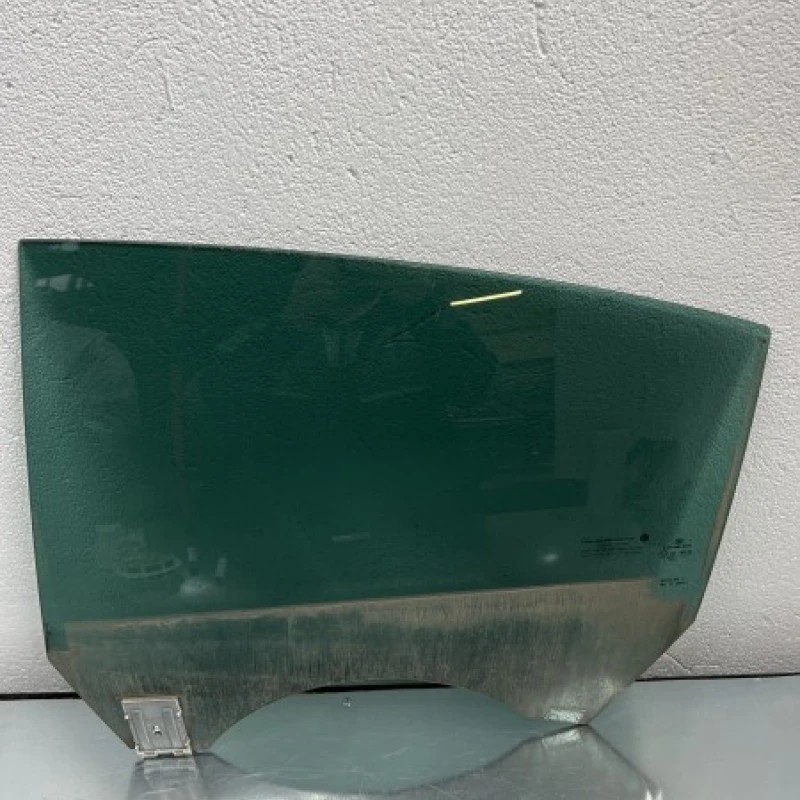 Geam stanga spate Volkswagen Passat CC 2011