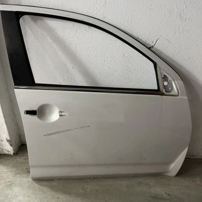 Usa dreapta fata Mitsubishi 