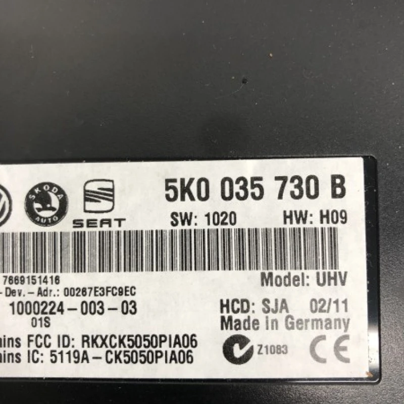 Modul bluetooth / Volkswagen Golf MK6 2011 / Audio si electronice