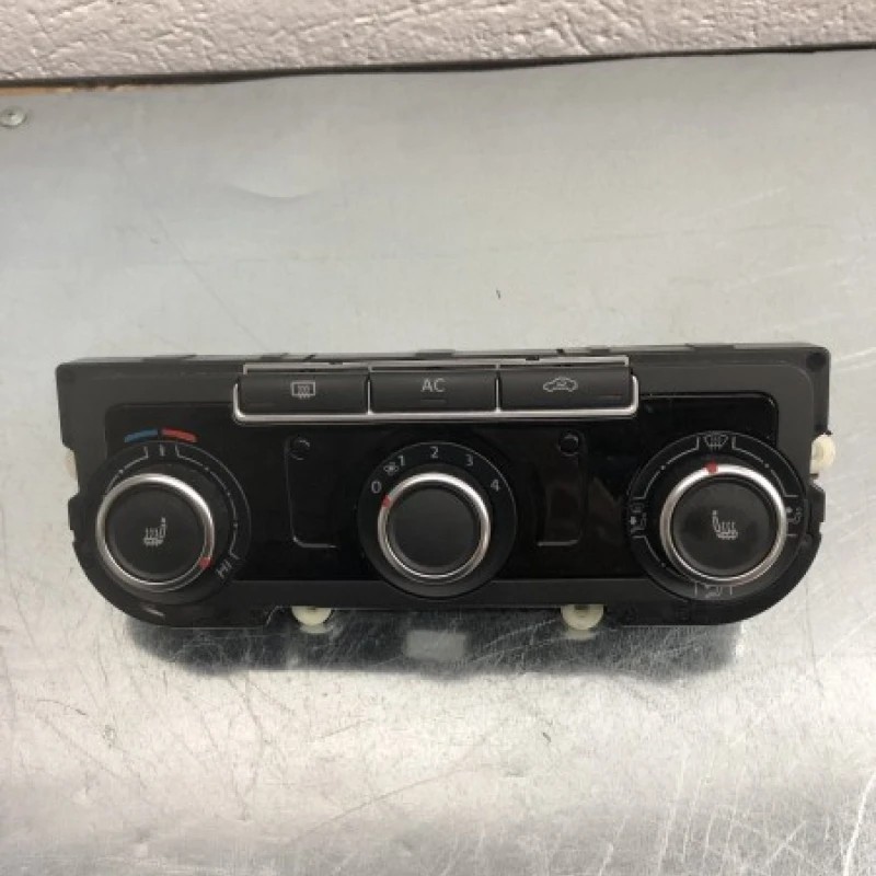 Panou climatronic / Volkswagen Golf Plus MK6 2012 / Climatizare