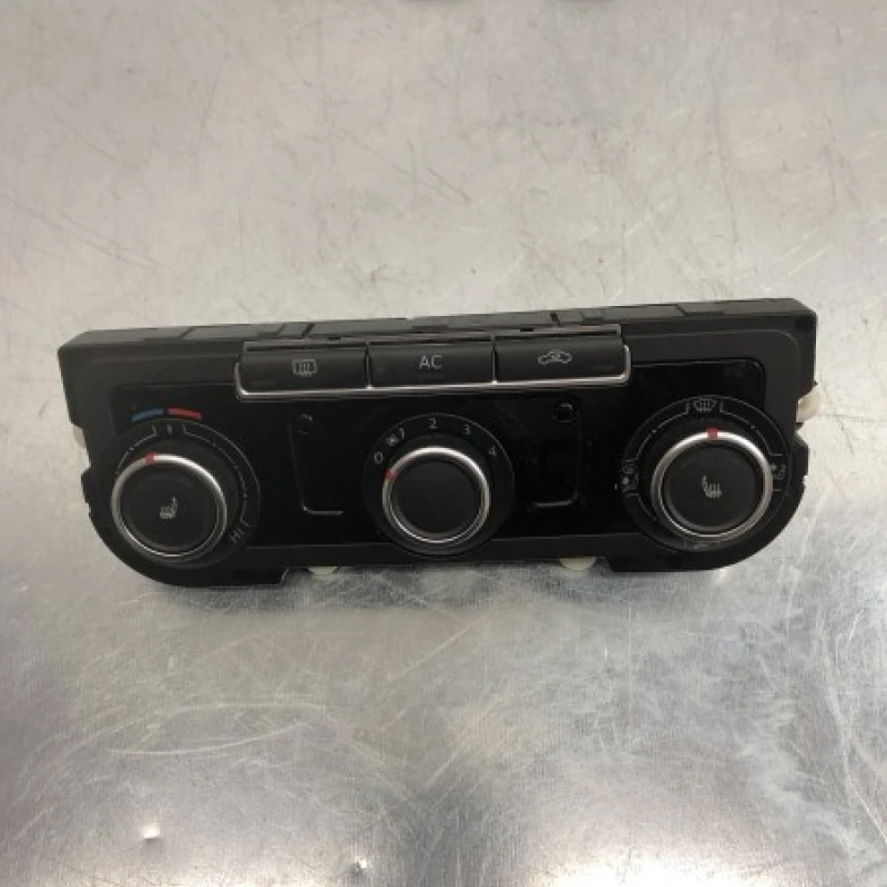 Panou climatronic / Volkswagen Golf Plus MK6 2012 / Climatizare