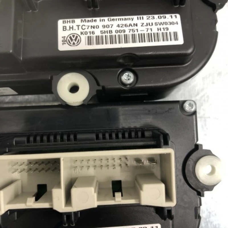 Panou climatronic / Volkswagen Golf Plus MK6 2012 / Climatizare