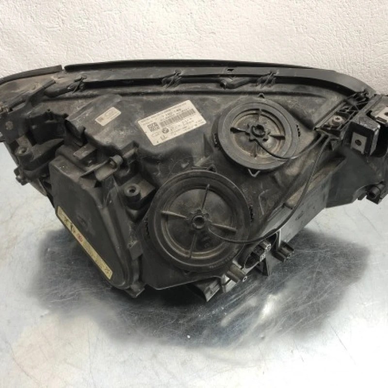 Far stanga xenon / BMW Seria 7 F01 2011 / Caroserie, oglinzi si faruri