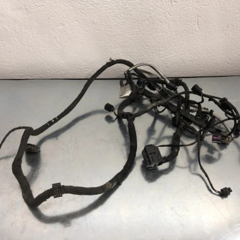 Instalație electrica motor / Volkswagen Golf MK6 2011 / Audio si electronice