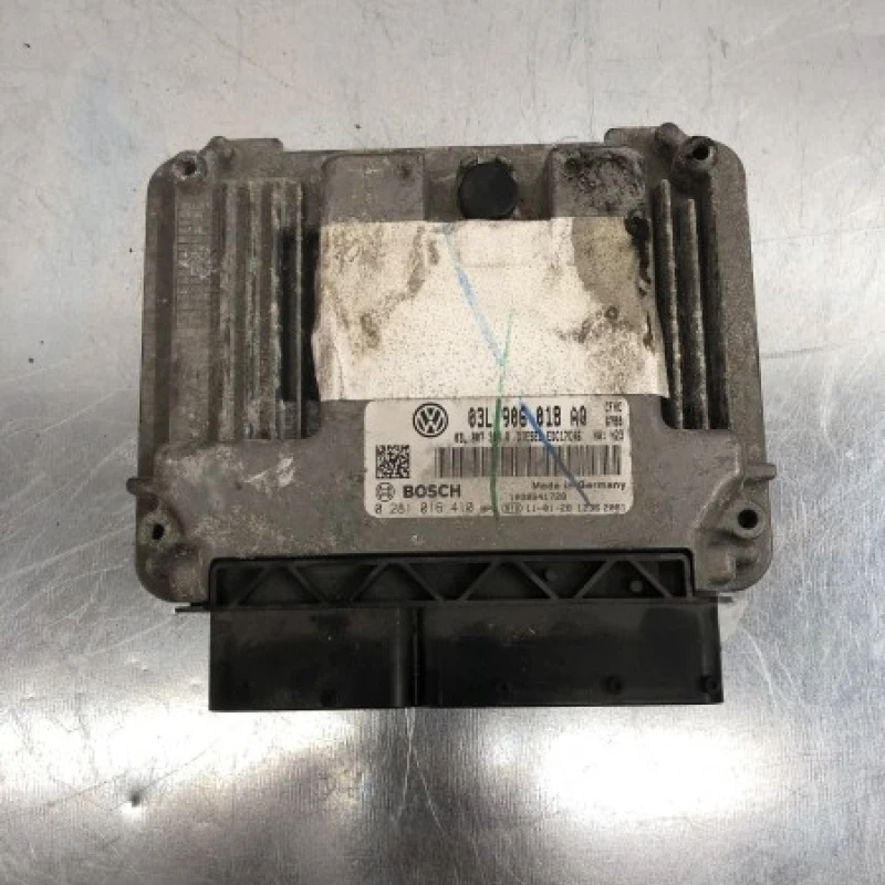 Calculator motor ecu Volkswagen 
