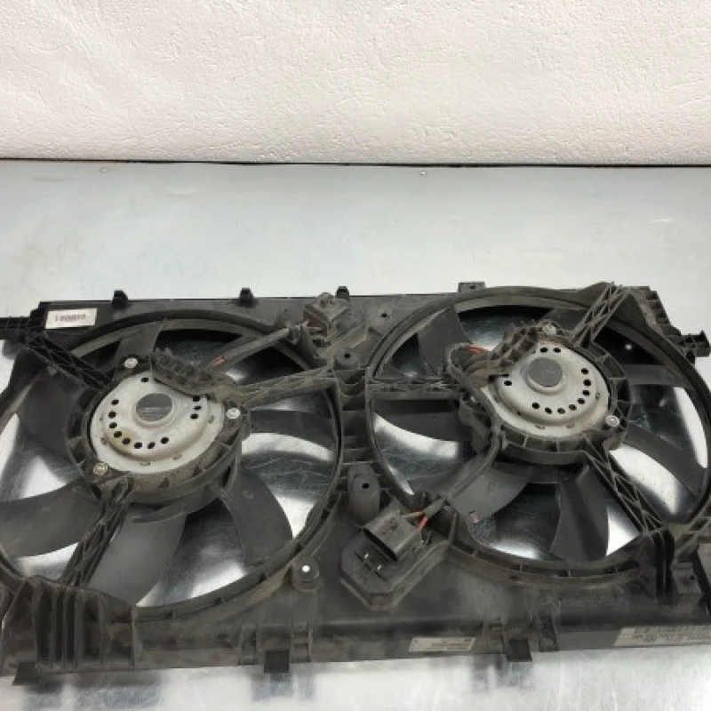 Electroventilator / Opel Insignia A 2009 / Motor, racire si evacuare