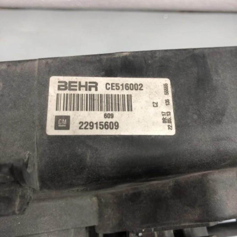 Electroventilator / Opel Insignia A 2009 / Motor, racire si evacuare