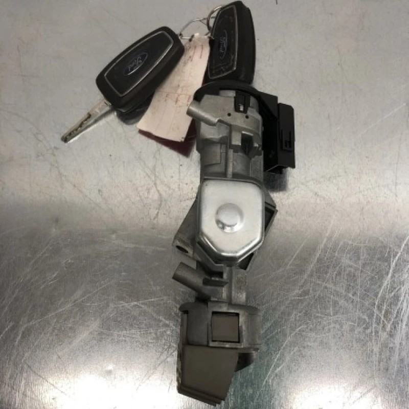 Contact cu cheie / Ford Focus MK3 2011 / Interior