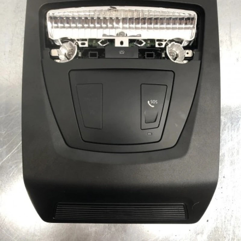 Plafoniera BMW Seria 5 F11 2010