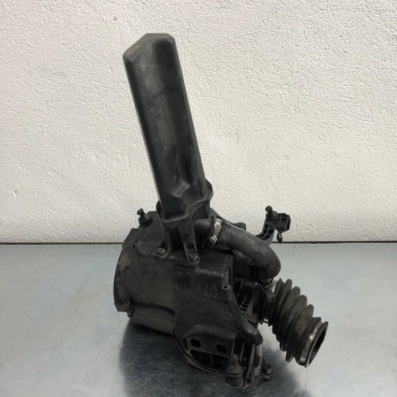 Carcasa filtru aer / Ford Focus MK3 2011 / Motor, racire si evacuare