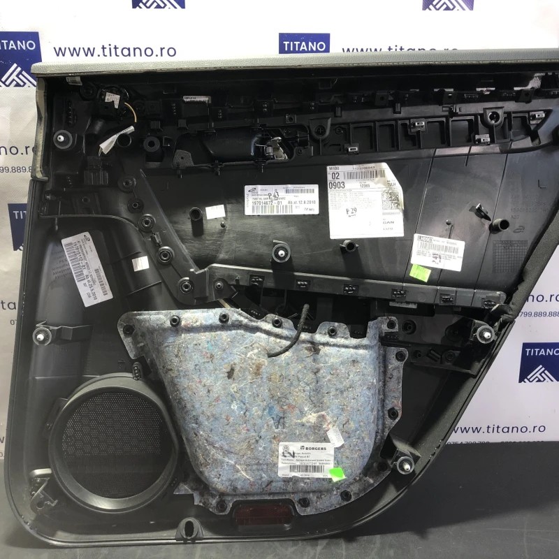 Panou tapiterie usa stanga spate / Volkswagen Passat B7 2012 / Interior