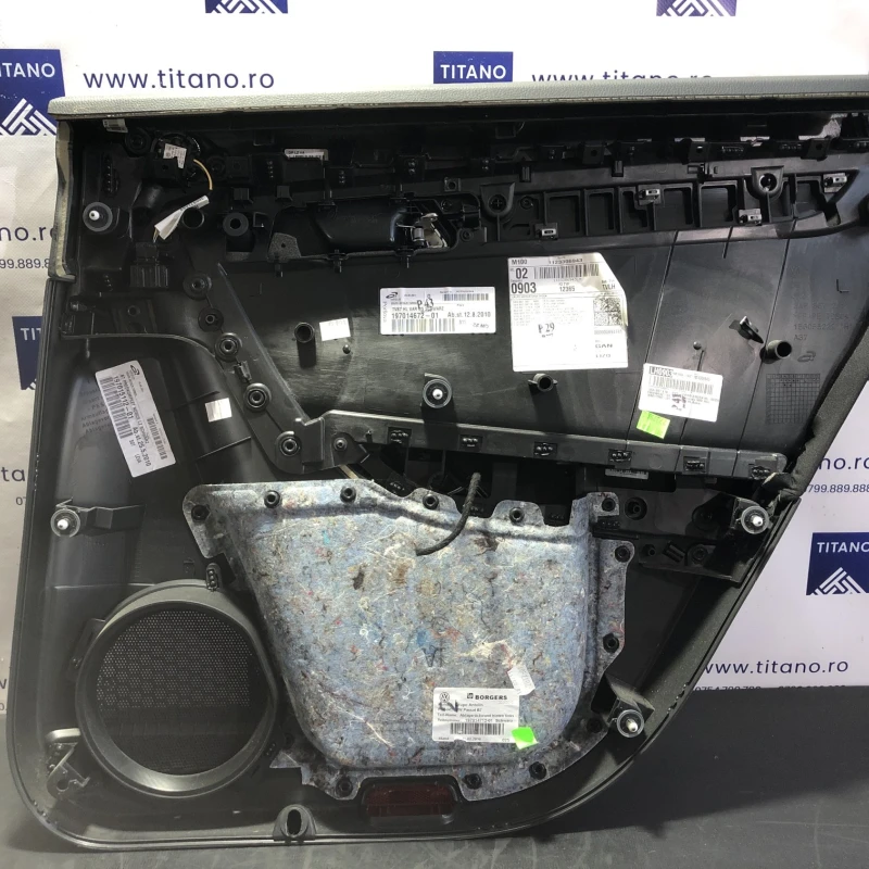 Panou tapiterie usa stanga spate / Volkswagen Passat B7 2012 / Interior