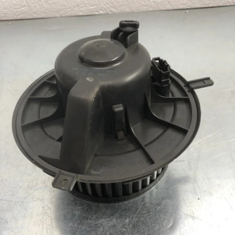 Ventilator aeroterma bord Volkswagen Golf Plus MK5 2008
