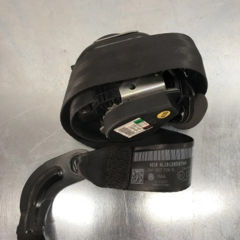 Centura dreapta fata Volkswagen Golf Plus MK5 2008