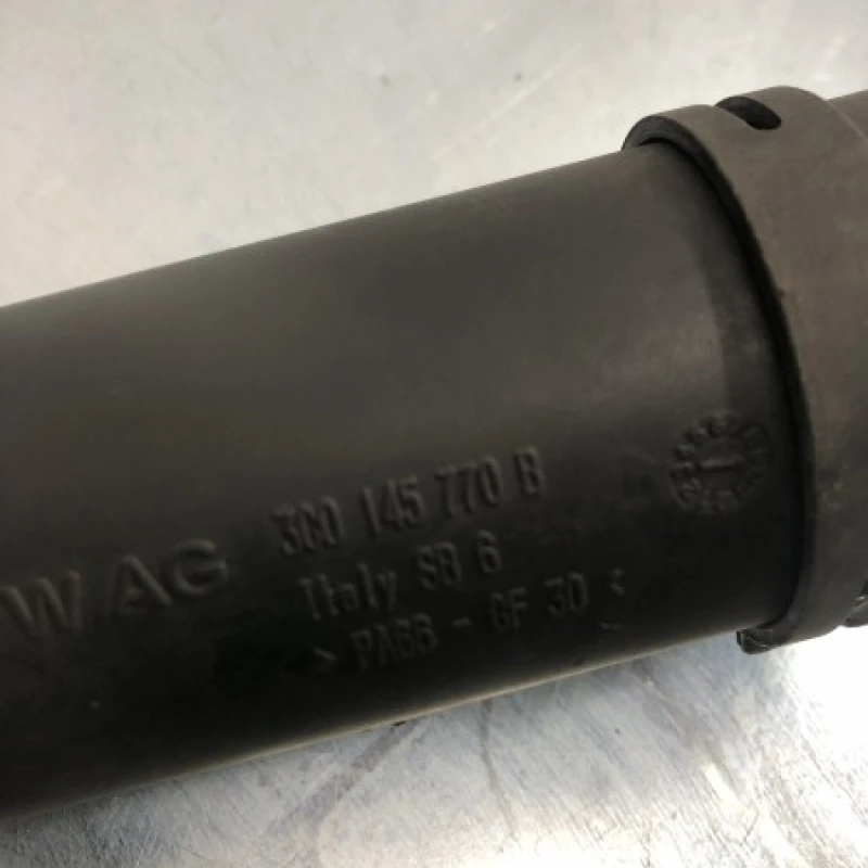 Tub intercooler / Volkswagen   2013 / Motor, racire si evacuare