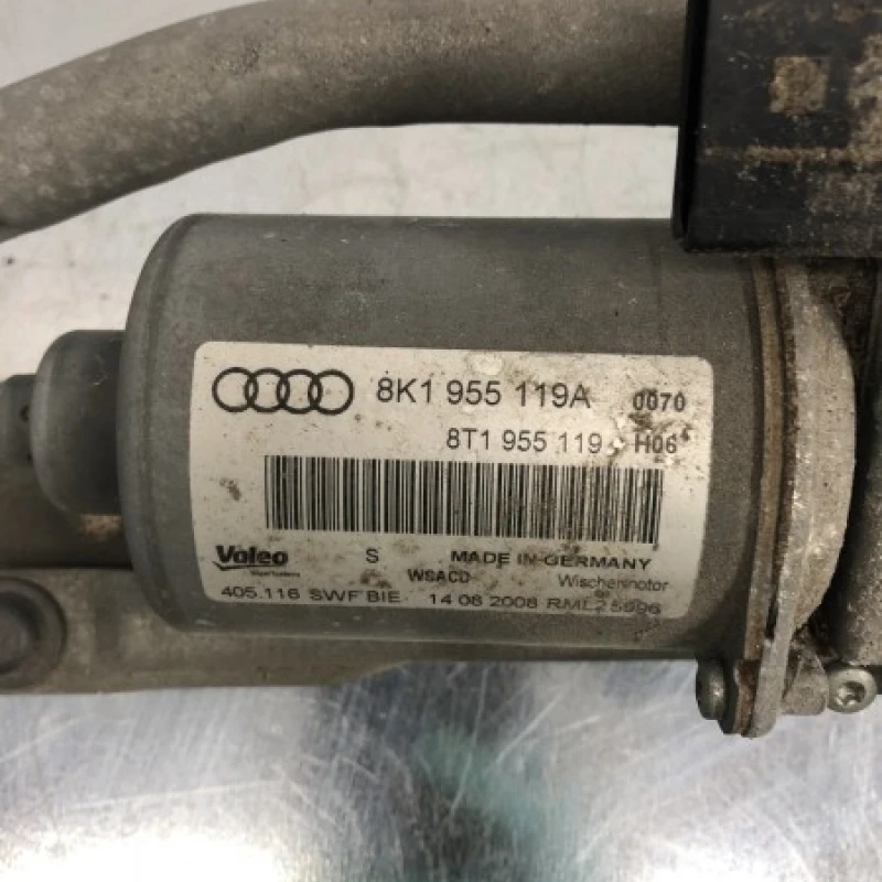 Ansamblu stergatoare cu motoras / Audi A4 B8 2010 / Caroserie, oglinzi si faruri
