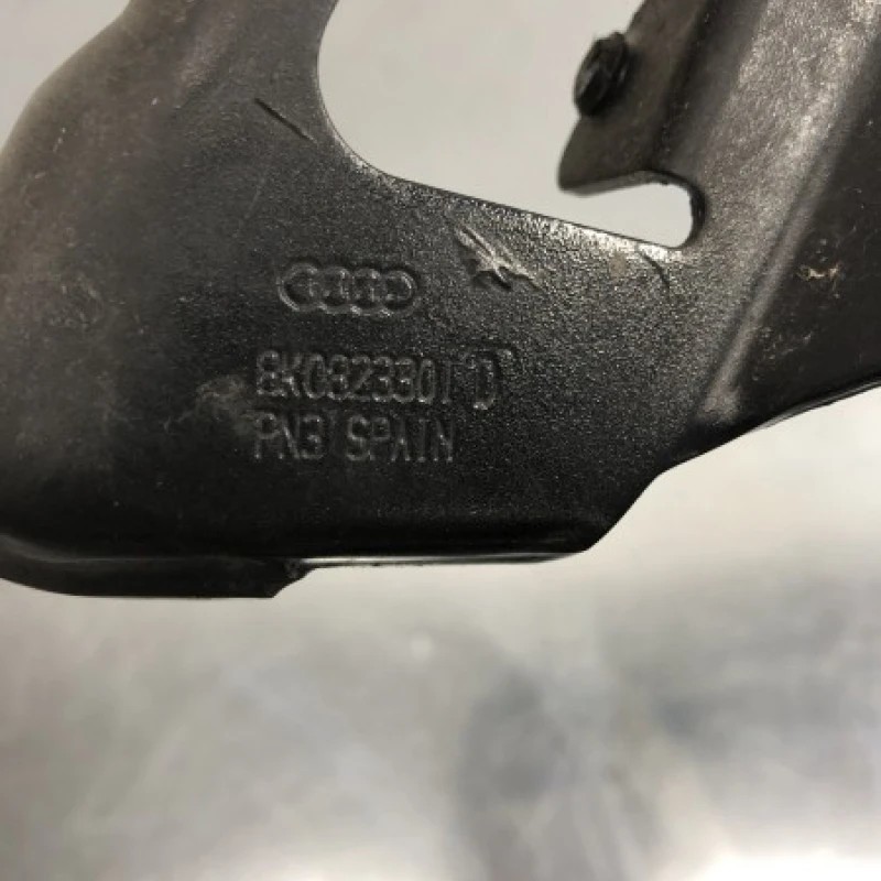 Balamale capota / Audi A4 B8 2010 / Caroserie, oglinzi si faruri