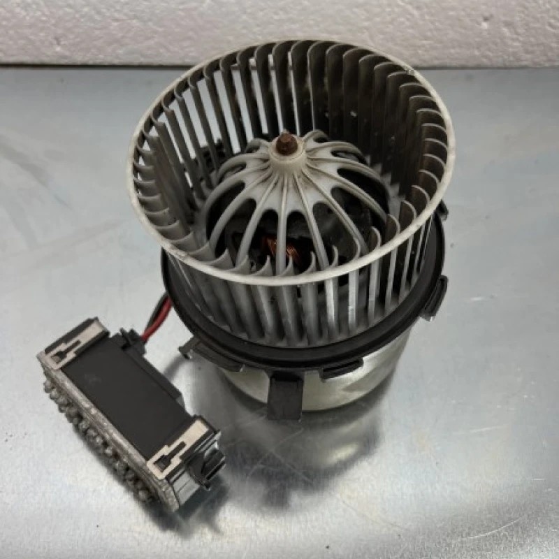 Ventilator aeroterma bord Audi A4 B8 2010