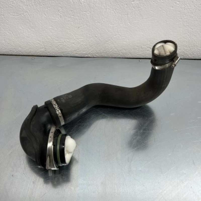 Furtun aer supraalimentare / Opel Insignia A 2013 / Motor, racire si evacuare